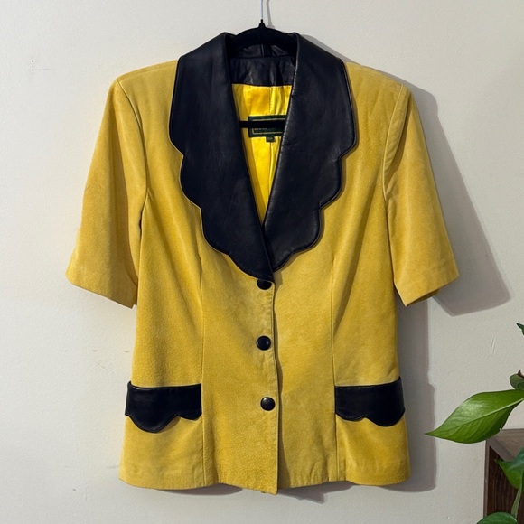 Vintage “Danier Leather” Skirt / Blazer Set - Picture 5 of 16